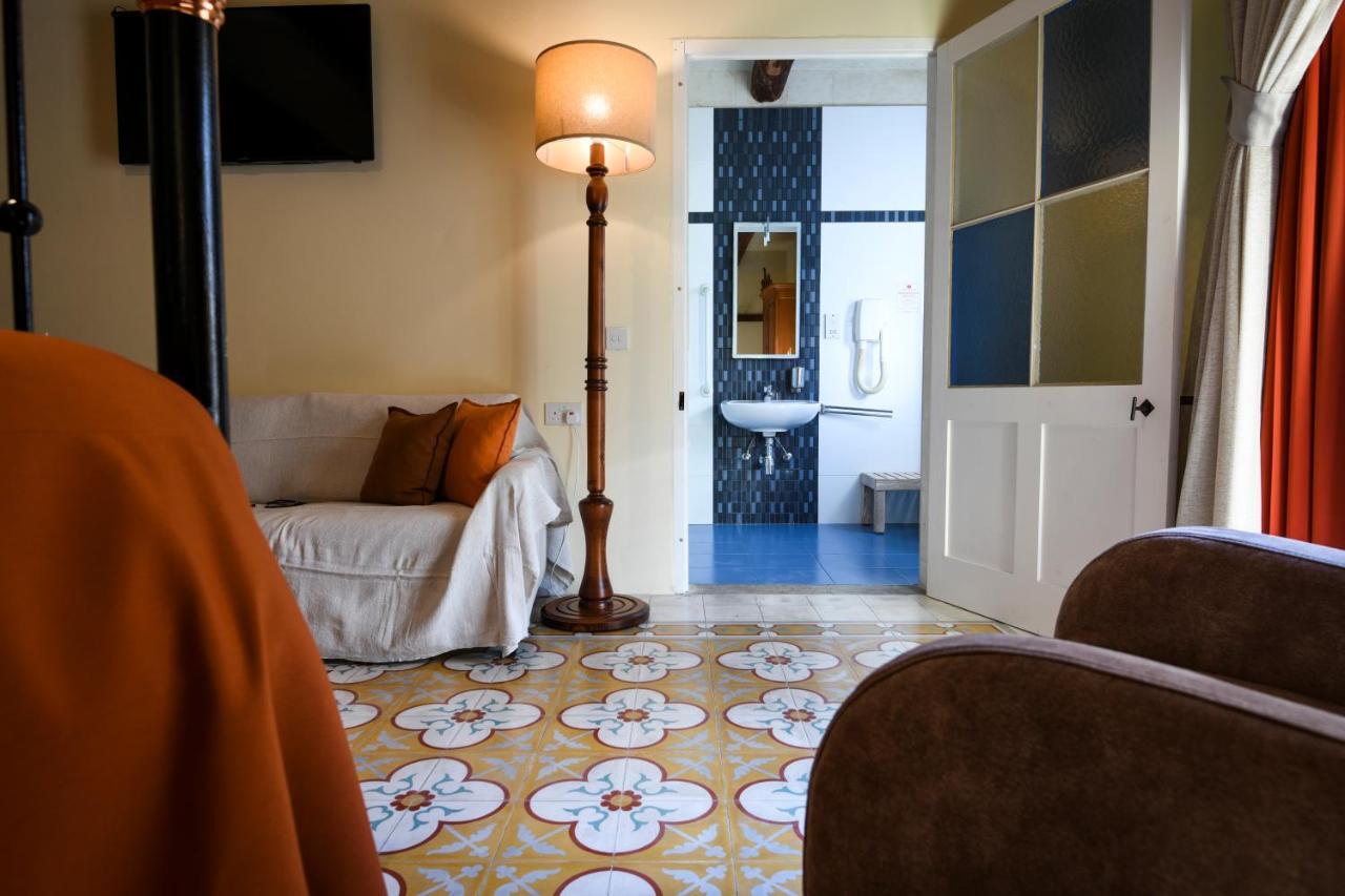 Maria Giovanna Bed & Breakfast Marsalforn