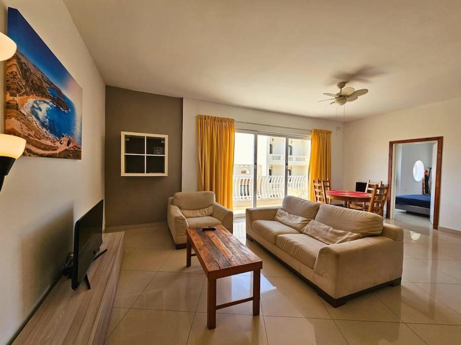 Bright & Spacious Village Apartment *