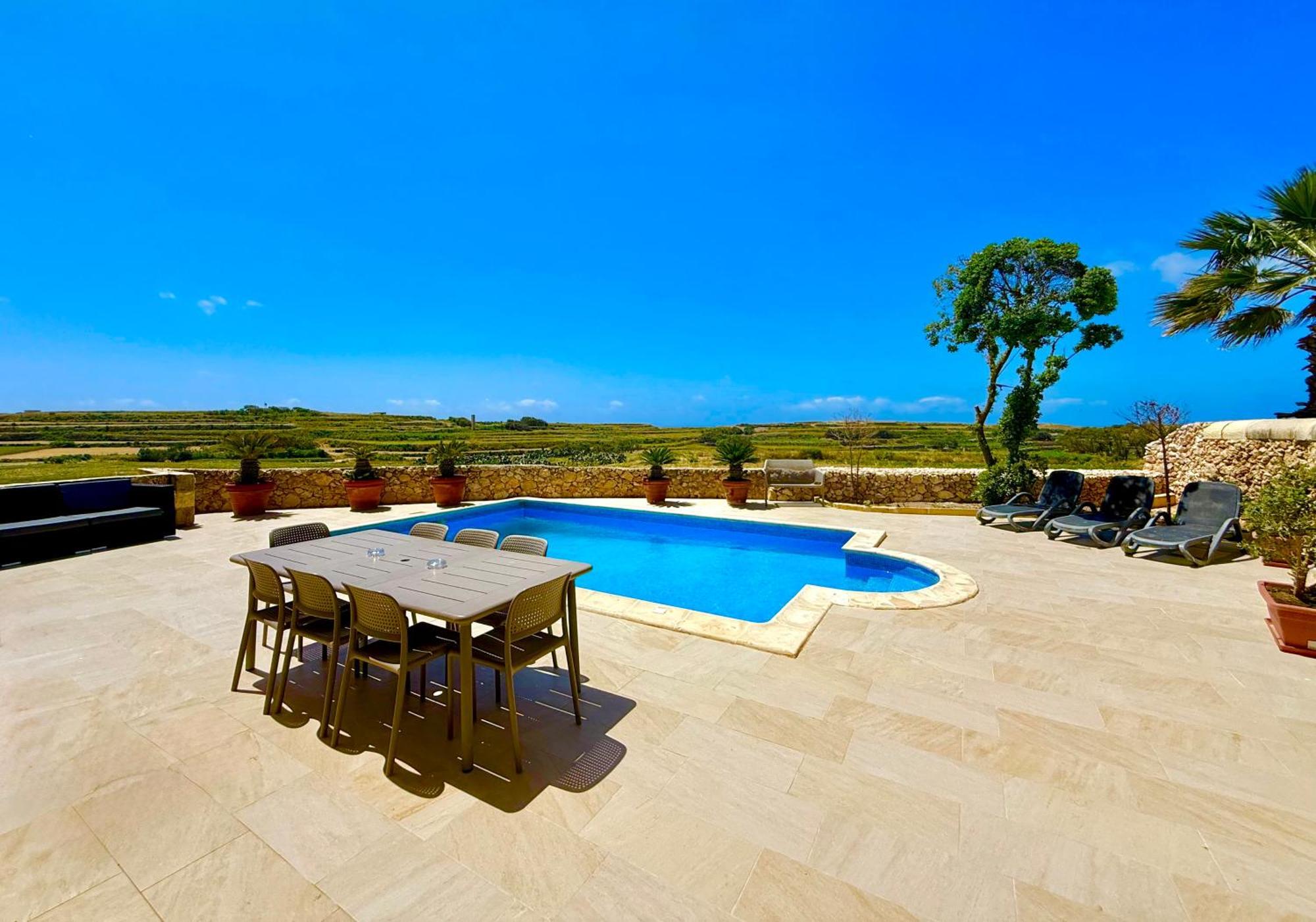 Lonza Holiday home Gharb (Gozo)