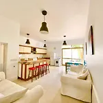 Lidda Butts Inn Dorms