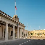 Valletta Main Street Apartment Deluxe