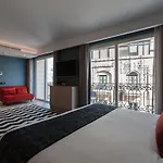 123 Mainstreet Boutique Hotel
