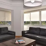 2 Bedroom, Central And Spacious Apartment With Sea View - 2