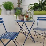 Private Apartment In Pembroke St Julians