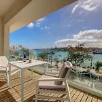 Luxury Apartment With Valletta And Harbour Views