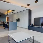 Luxury Apartment With Valletta And Harbour Views