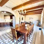 Villa Rossa Gozo - 5 Bedroom Ensuite With Pool & Jacuzzi
