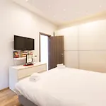 Dc36 -Spacious&Stylish 3 Bedroom Flat. Prime Zone