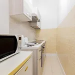A Studio Apartment In Malta'S Capital Valletta
