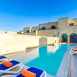 Four Winds Holiday Home