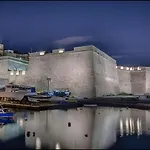 1500 Little Pink House In Kalkara Creek