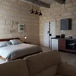 Beautiful Studio Apartment In Qormi Malta