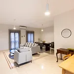 Sliema Charming: 3Br Apartment Near The Beach By 360 Estates