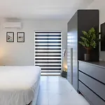 A Stunning Apartment With Spectacular Sea Views