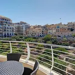 Amazing 1 Bedroom With Views In Mellieha