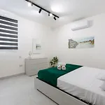 Beautiful, Cozy Apt Just Off The Promenade & Wifi By 360 Estates
