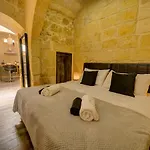 Roam Gozo - The Bunker - Stunning 1 Bed Farmhouse Condo - Rare Find!