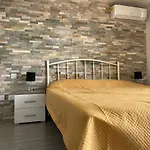 Sqaq Numru 1 Accomodation