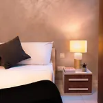 Scenic Modern 3 Bedroom Seaview Apartment