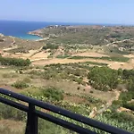 Entire Apartment With Ramla Bay View