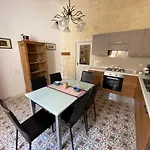Penelope Townhouse