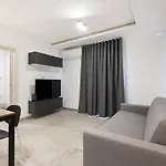Gzira Suite 7-Hosted By Sweetstay