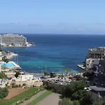2 Bedrm Apt Seaview Balluta Bay