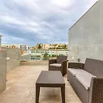 Duplex Penthouse In St. Julian'S With Views & Bbq By 360 Estates