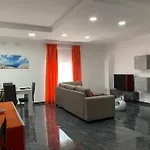 Central, Fully Equipped Modern Apartment - 2