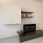 Sliema Centrally Located Apt