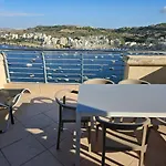 Double Bedroom In Shared Penthouse Apartment - Seabreeze Terraces