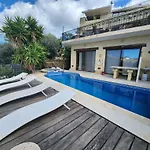 Sunny Gozo Getaway Pool & Easy Check-In
