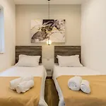 Room 34- With Kitchenette At The New Olo Living By Sf Homes