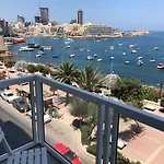 Beautiful Sliema Seaview Apt