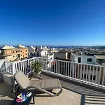 Sunshine Apartments Mellieha - Modern Two Bedroom Penthouse With Terrace