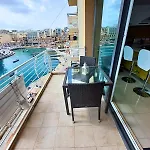 2 Bedroom Seafront Duplex Penthouse In The Heart Of Spinola Bay