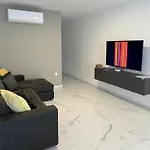Emerald Suite