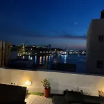 Traditional Maltese Townhouse - Close To Sea