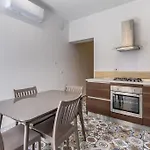 Town House In The Heart Of Luqa