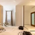 Cozy 3Bd Seaside Apartment! Wifi And Great Location!