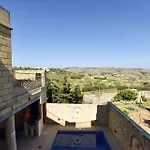 4 Bedroom Farmhouse With Private Pool In Xaghra Gozo