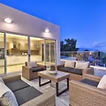 Villa Dea - By Luxury Villas Malta