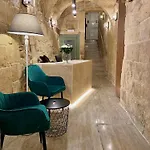 Tritoni Harbour Suites - Valletta