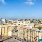 A 3Br Characteristic Home In Rabat With Lovely Views By 360 Estates