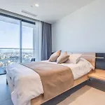 18Th Floor Luxury Apartment With Common Pool In The Prestigious Mercury Towers By Renowned Zaha Hadid Architects