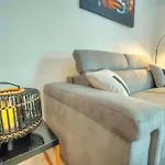 Large & Cozy Flat, Spacious Yard, Near Beach Pmic1-2