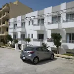 Welcome Families & Groups Close To Beach 3 Bedroom Apt