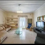 Parisio Palace Room