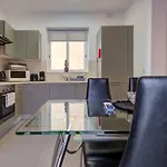 Sliema 2 Bedroom Close To Seafront