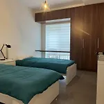 Palm Suite